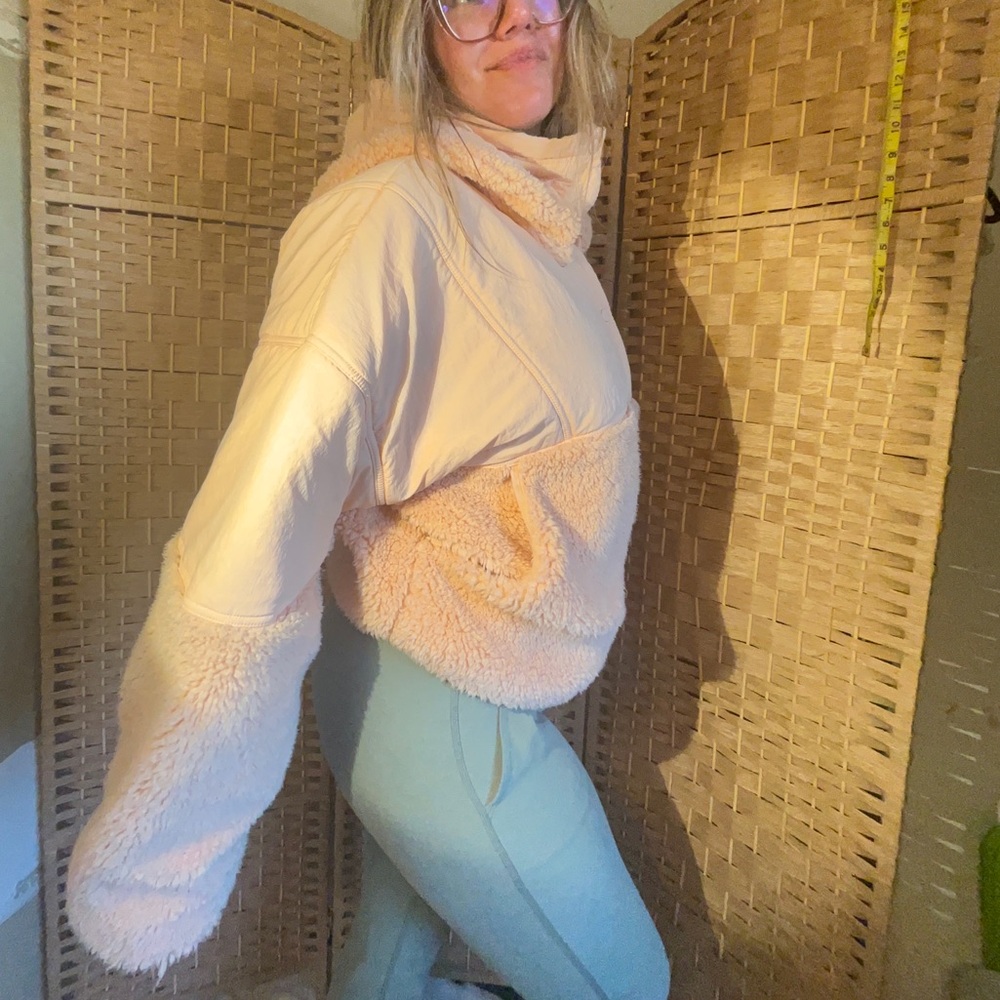 Free People Adventure Awaits Puffy Teddy - Picture 13 of 16